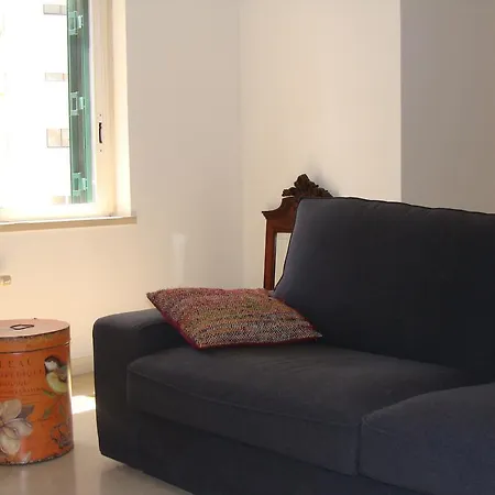 Appartement House